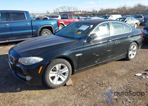 2013 BMW 528I xDrive из США, поврежденный, VIN WBAXH5C58DD108504